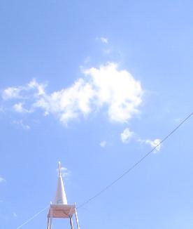 Networking the clouds...